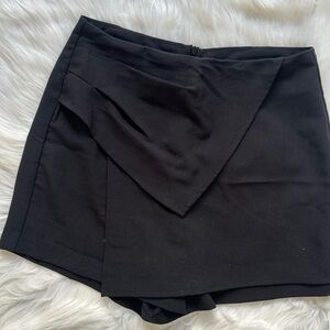 Fashion Nova Black Skort with Zipper Detail